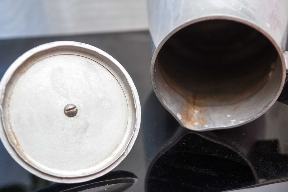 большая гейзерная кофеварка, турка-молочник Костромичка из СССР