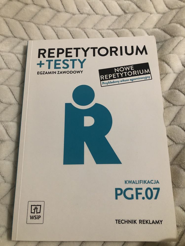 Podręcznik do zawodu Technik reklamy PGF.07 + Repetytorium z testami