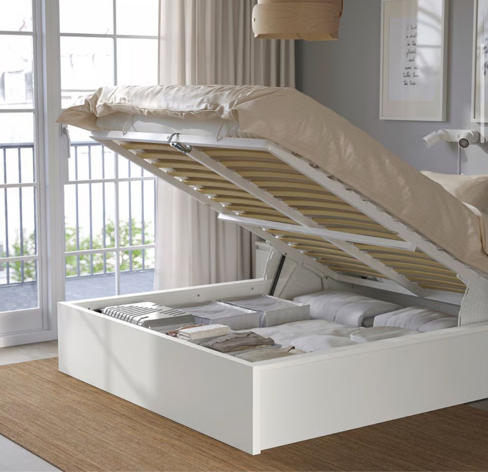 Łóżko MALM ikea z pojemnikiem 160 x 200