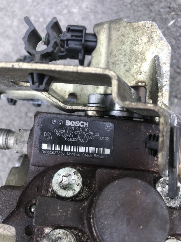 ТНВД 1.6  дизель Bosch 445010102