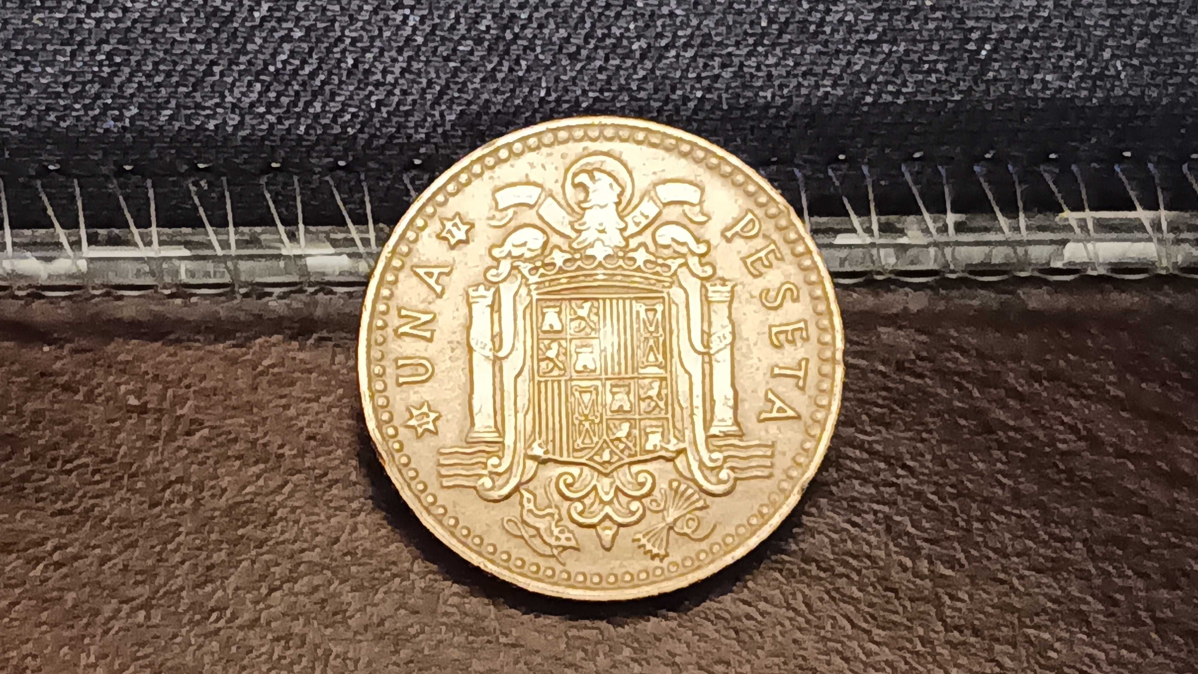 Moneta 1 Peseta Hiszpania 	Juan Karlos I,  1975 77*