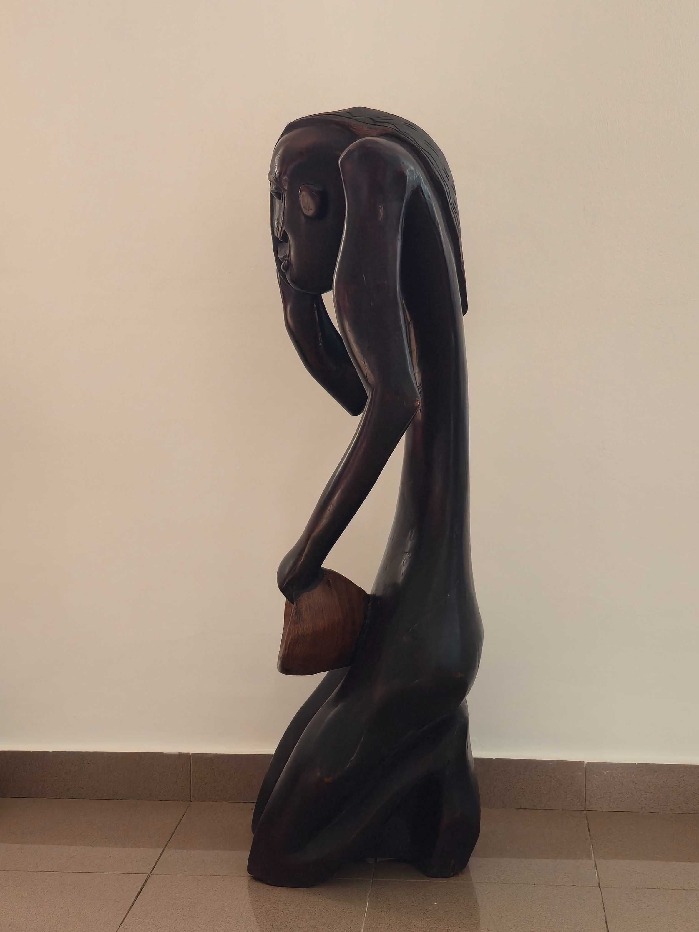 Escultura Africana madeira preta