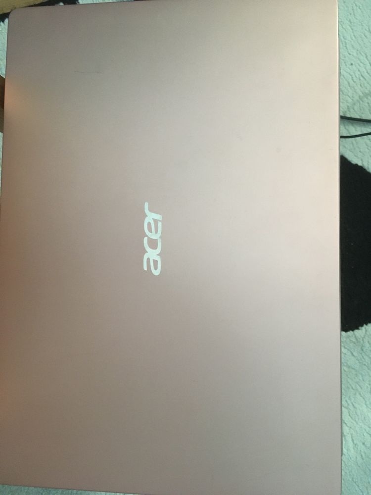 Acer Swift 1 14pol metal rosa