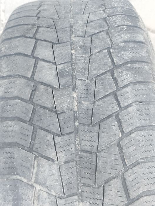 Резина з дисками