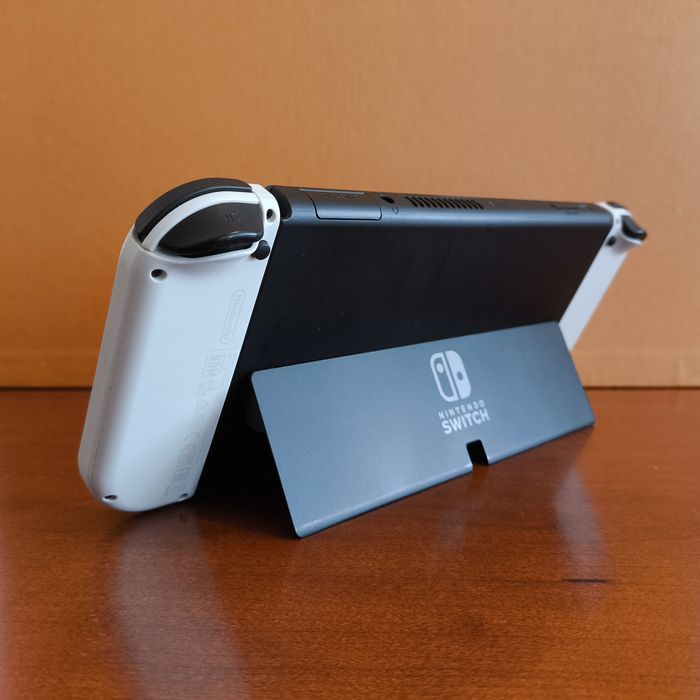 Nintendo Switch OLED [desbloqueada]