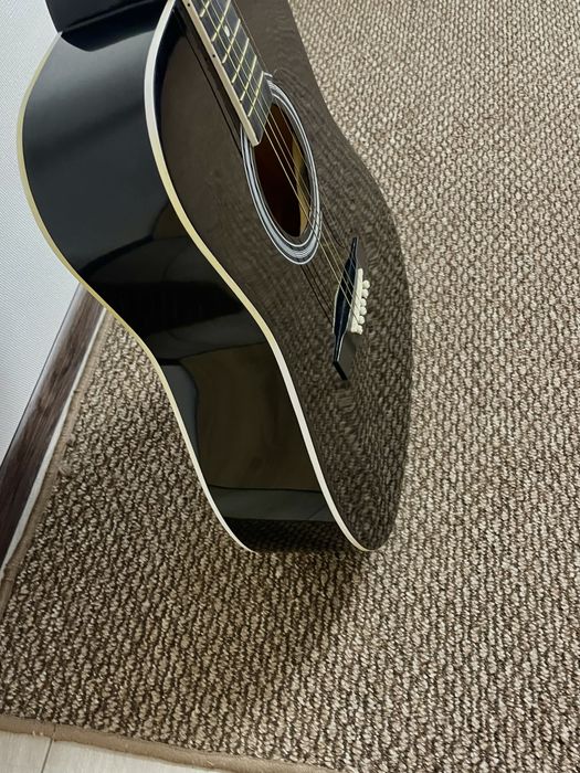 Продаю Гітару  Maxtone