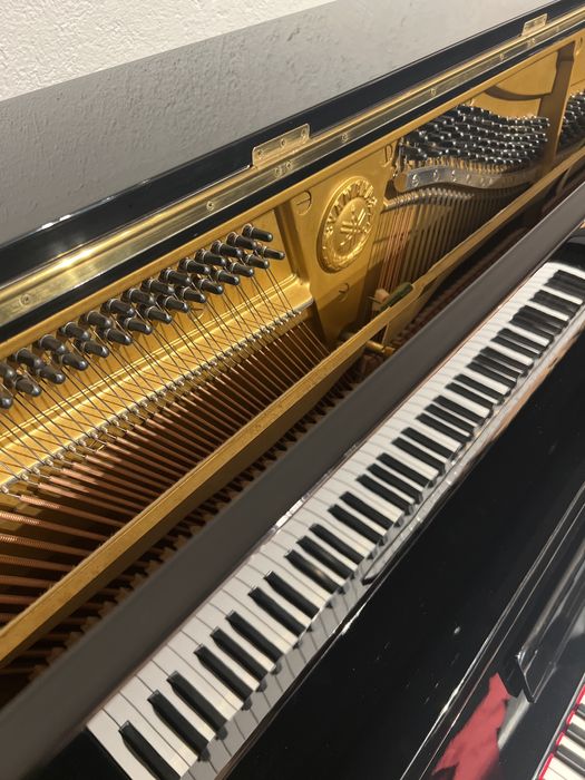 Piano Acústico YAMAHA U3