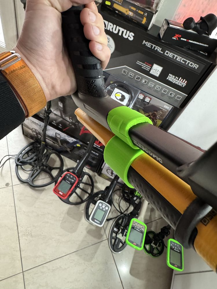 Uchwyt 3D na pinpointer XP/Nokta do sztycy XP Deus bez śrubek