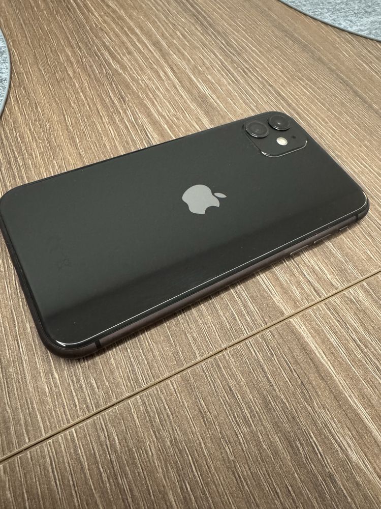 IPhone 11 64GB używany