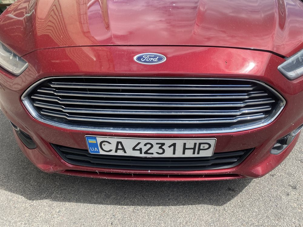 Ford Fusion Hybrid SE