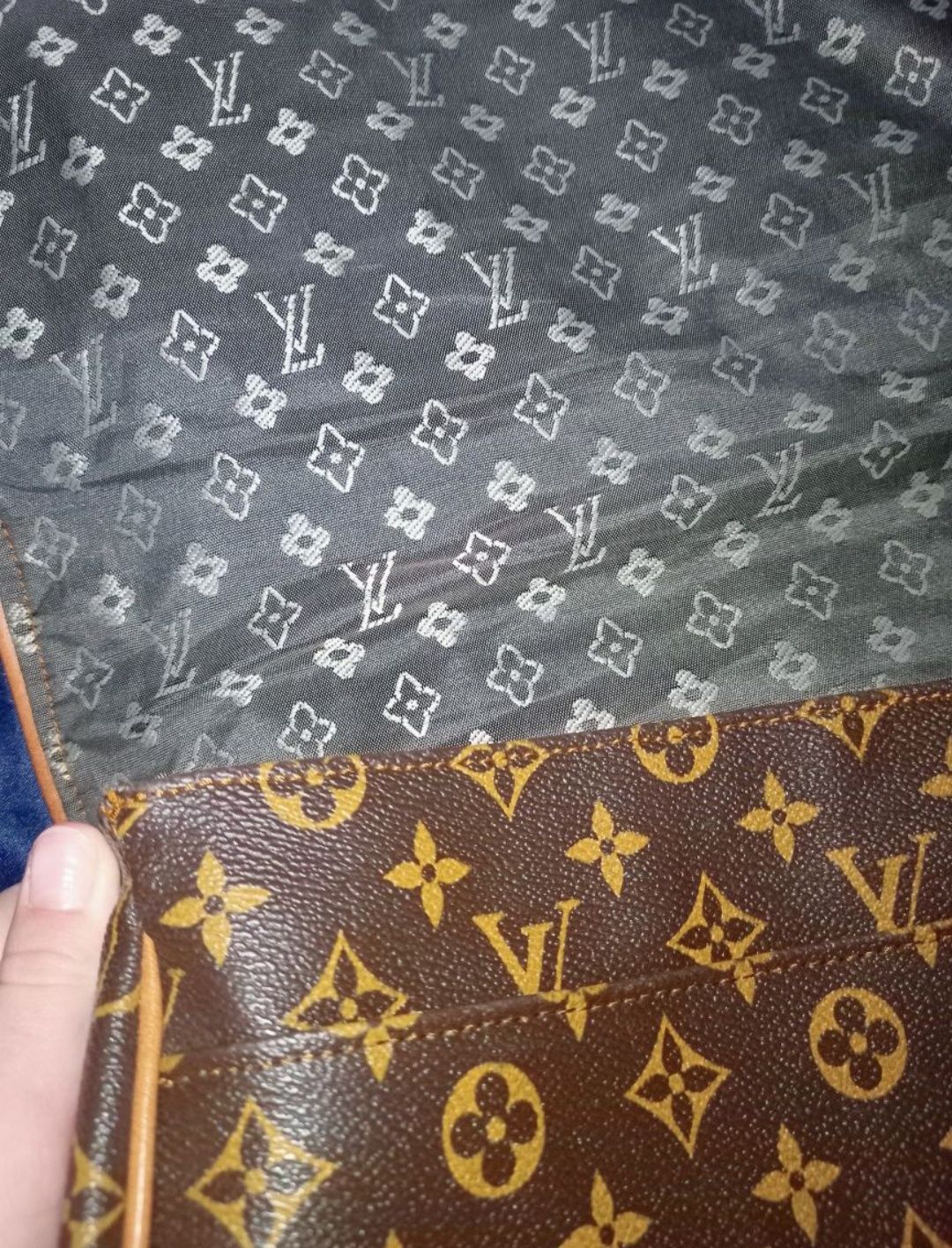 Шкіряна сумка Louis Vuitton