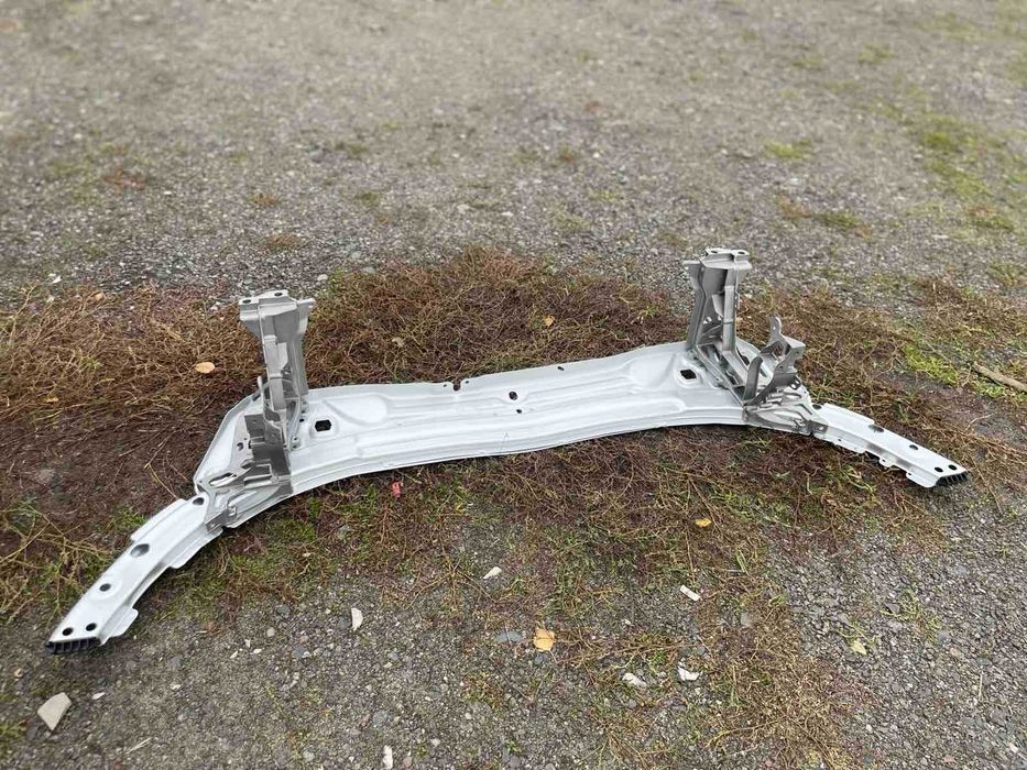 Передняя панель Mercedes W205 C205 телевизор усилитель мерседес