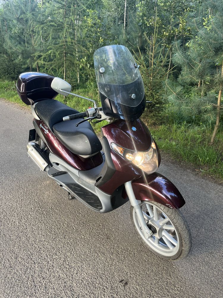 Piaggio Beverly 125  11tys km igla stan z Niemiecoo