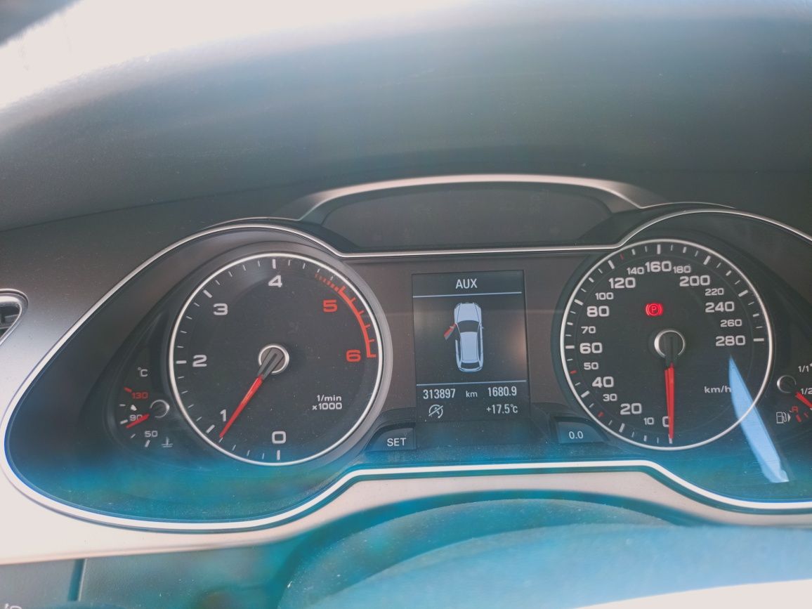 Audi A4 B8 AVANT