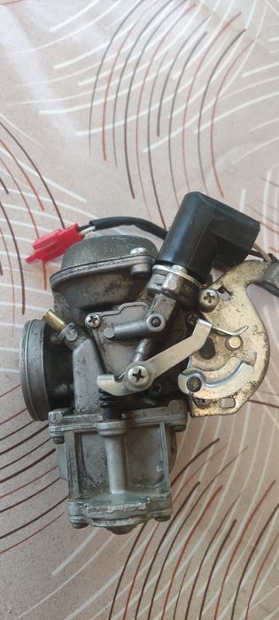 Продам карбюратора на Ямаха маджесті 125 -150