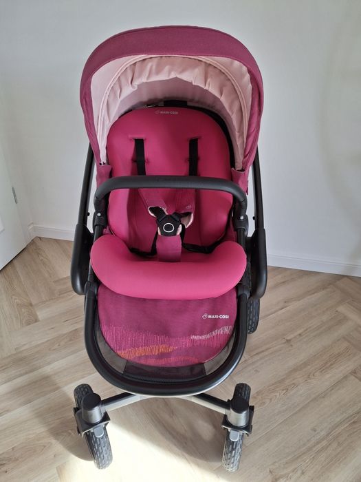 Wózek Spacerówka Maxi Cosi  Nova 4 komplet adaptery śpiwór
