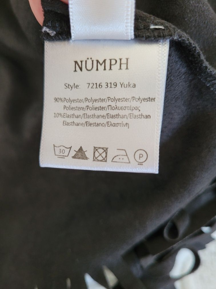 Czarna bluzka z fredzlami Nümph rozmiar L