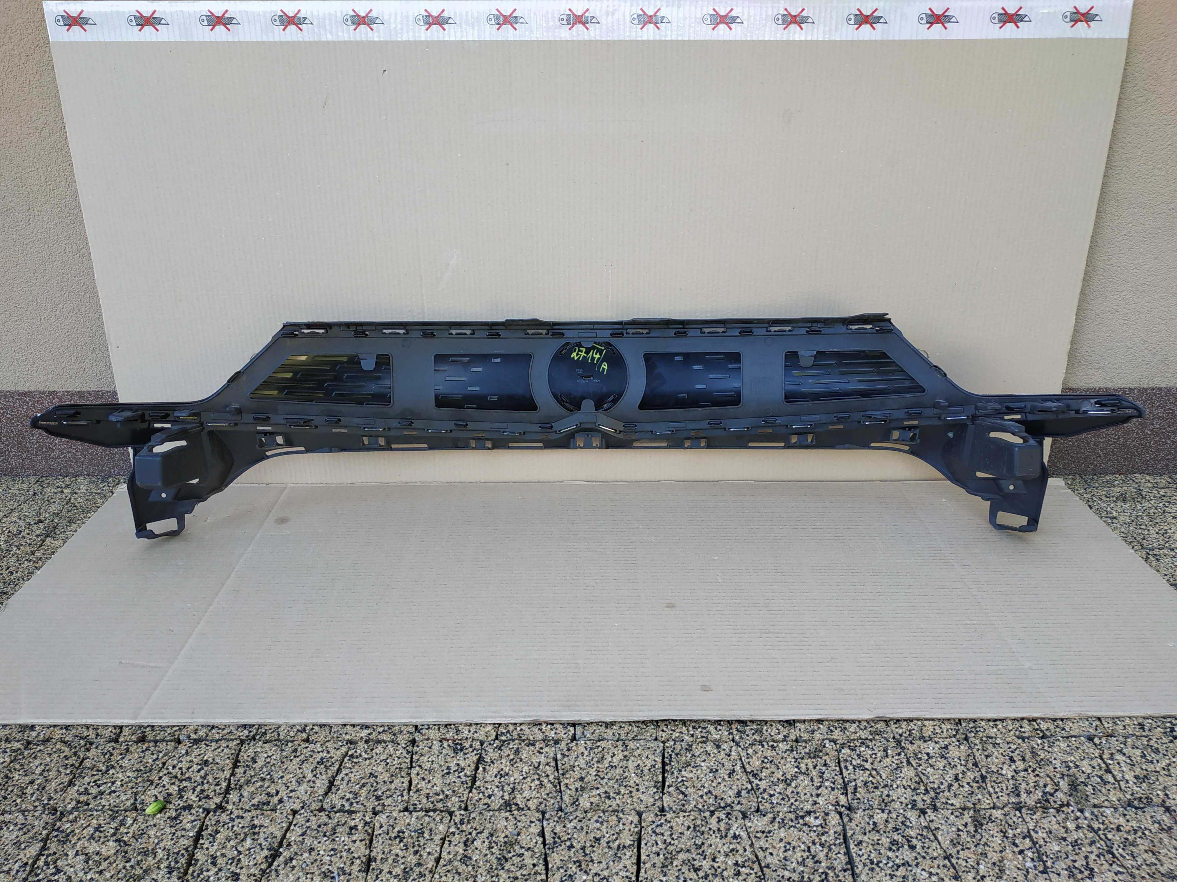 opel crossland nowy model grill atrapa