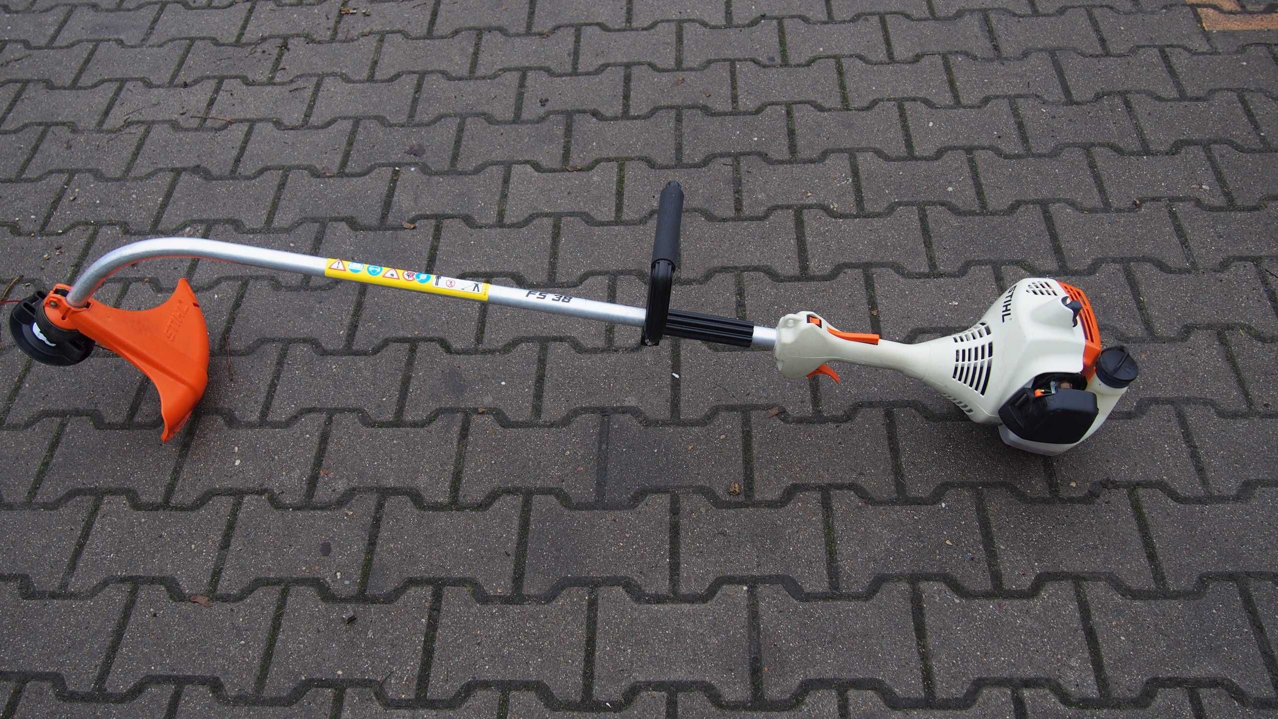 STIHL FS 38 FS38 KOSA wykaszarka spalinowa