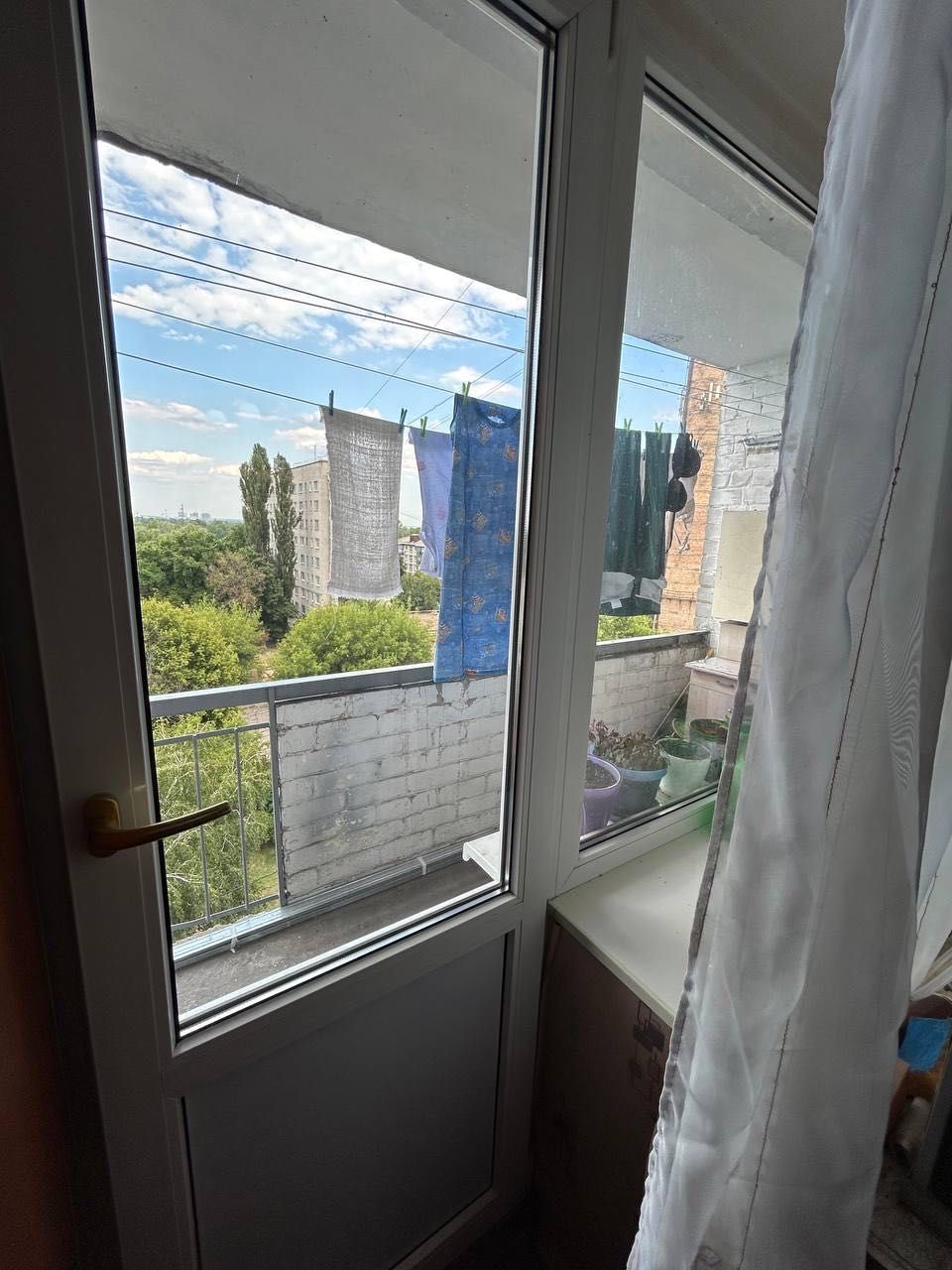 Продаж кімнати в гуртожитку