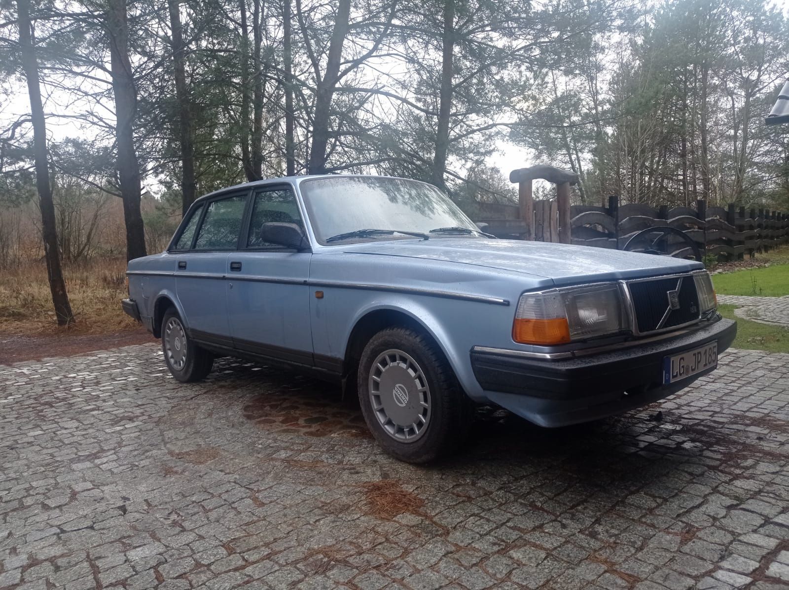 VOLVO 240 2.3 Redblock automat metalic oryginał cegła