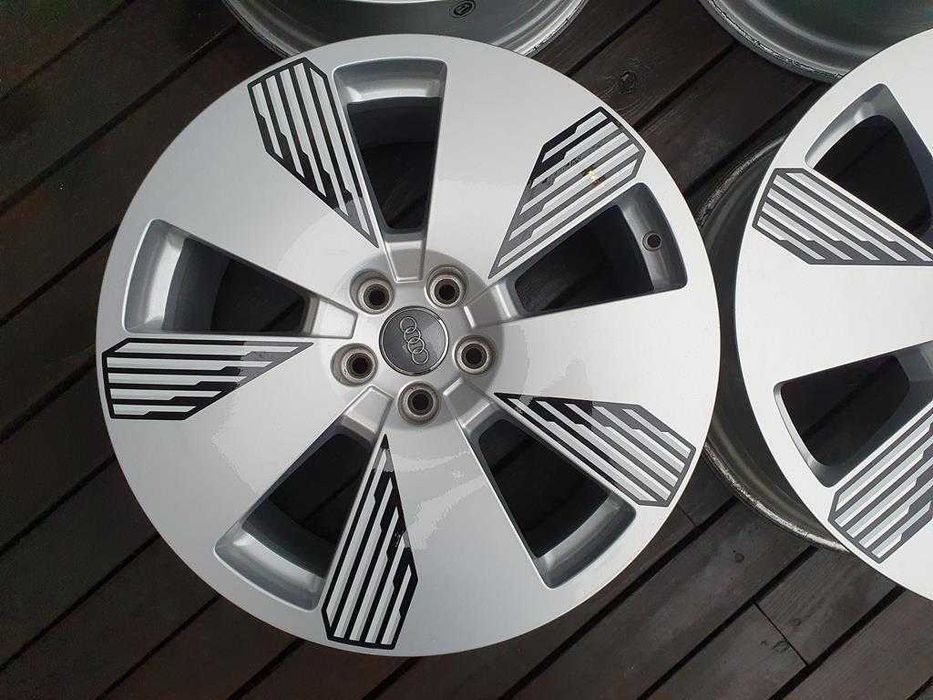 Oryginał felgi 19cali Audi E-Tron 4KE Q7 A4 A5 A6 A7 A8 Q5 S6 S7 9033