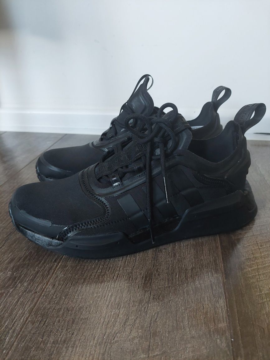 Nowe buty marki adidas
