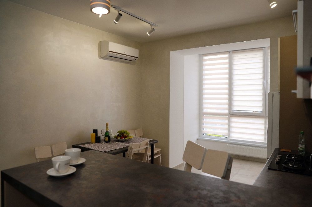 Подобово квартира, вул.Незалежності, ЖК LYSTOPAD. Опалення працює.