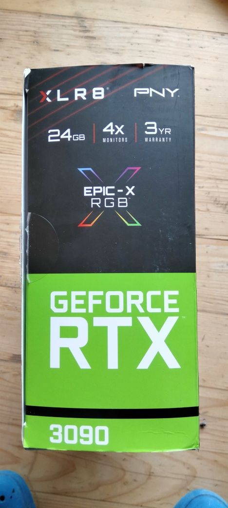 Karta graficzna GeForce 3090 XLR8 Gaming