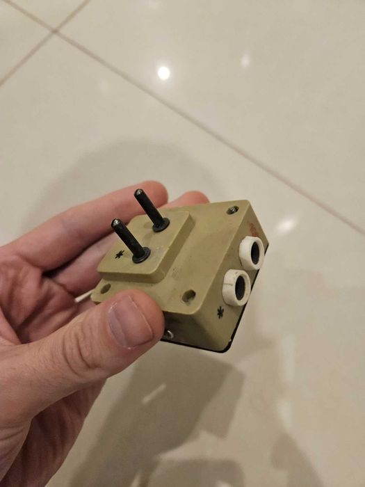 Шунт 10А 0,01 Ом і шунт 5а