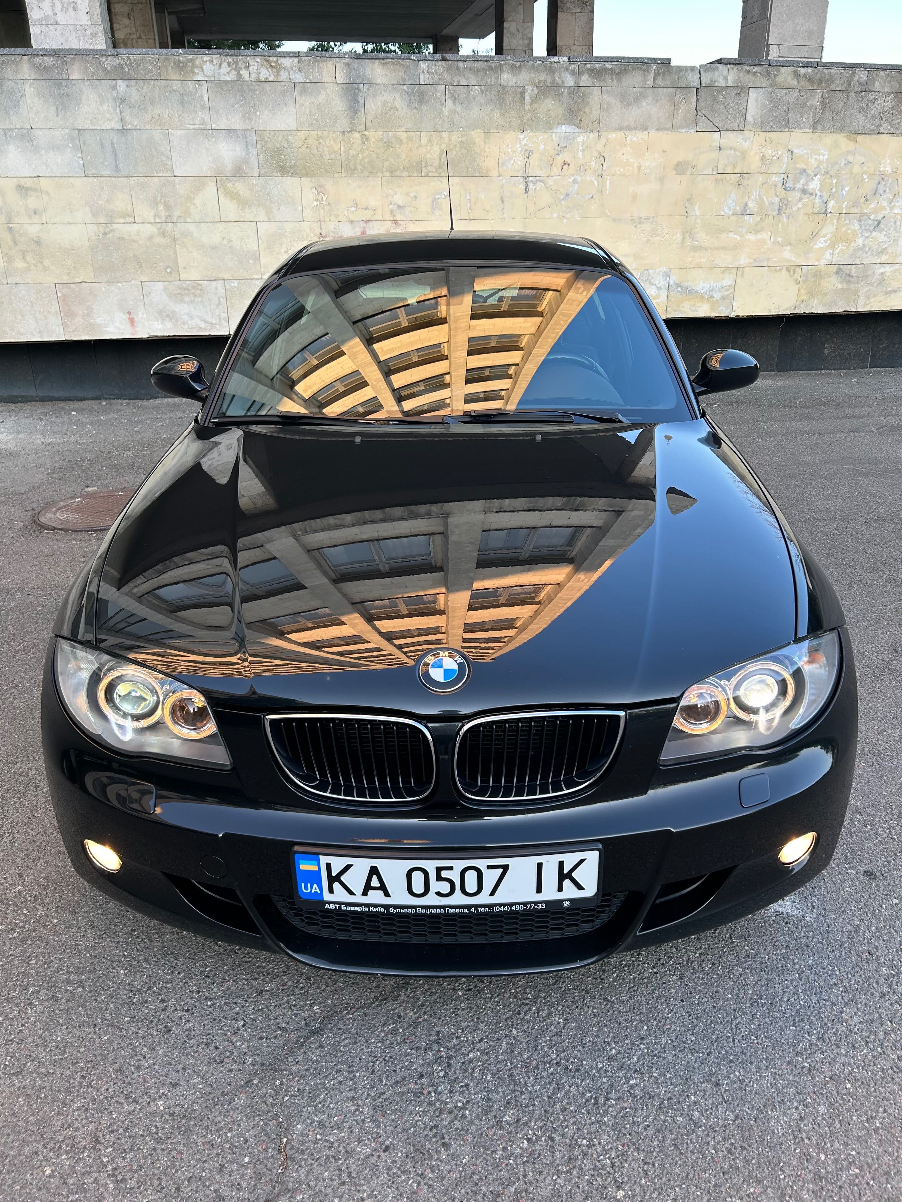 E87 BMW 123D на продаж