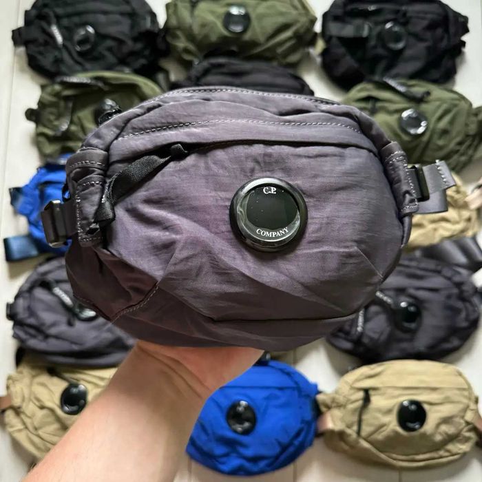 Сумка C.P. Company у 4 кольорах (Чорний, Сірий, Синій, Хакі).