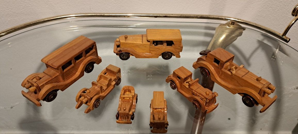 Colecção carros de madeira