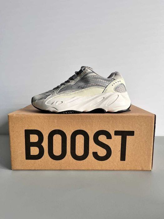 Жіночі Кросівки Adidas Yeezy 700 v2 Static 36 Без Предоплати