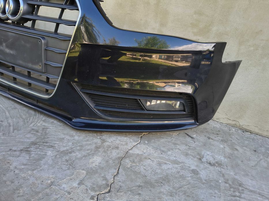 Audi A4 B8 zderzak przód przedni LZ9Y Lift
