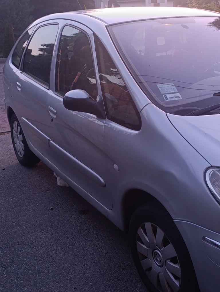 Citroen Xsara Picasso*prywatne*1.6HDI*2004*OC i przegląd do lutego