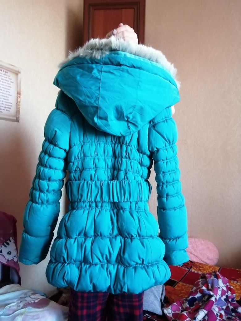 Детское зимнее куртка-пальтишко
