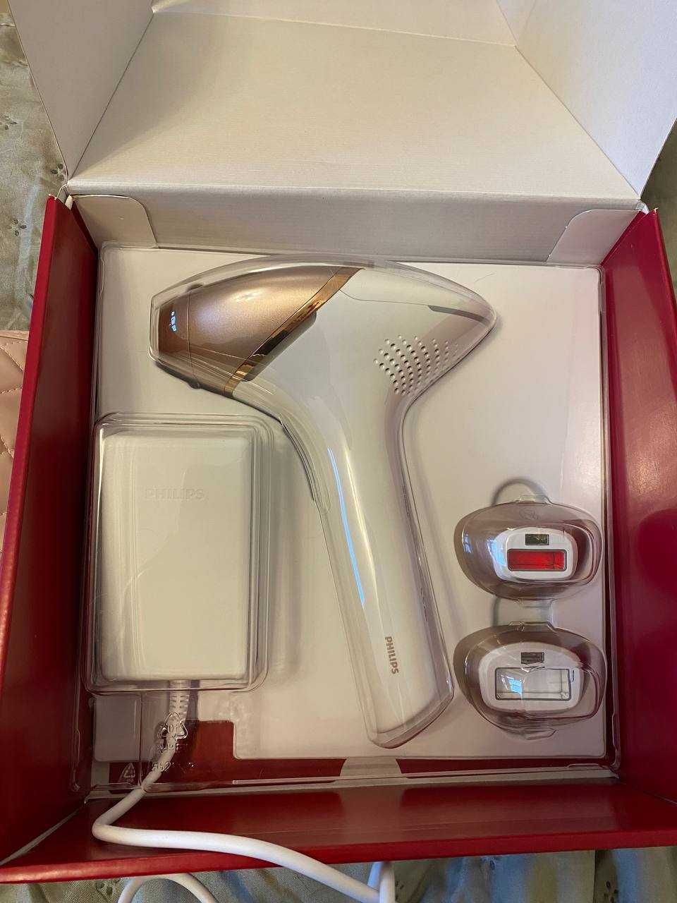 Depilator Philips Lumea 9900 SkinAI z gwarancją MediaMarkt