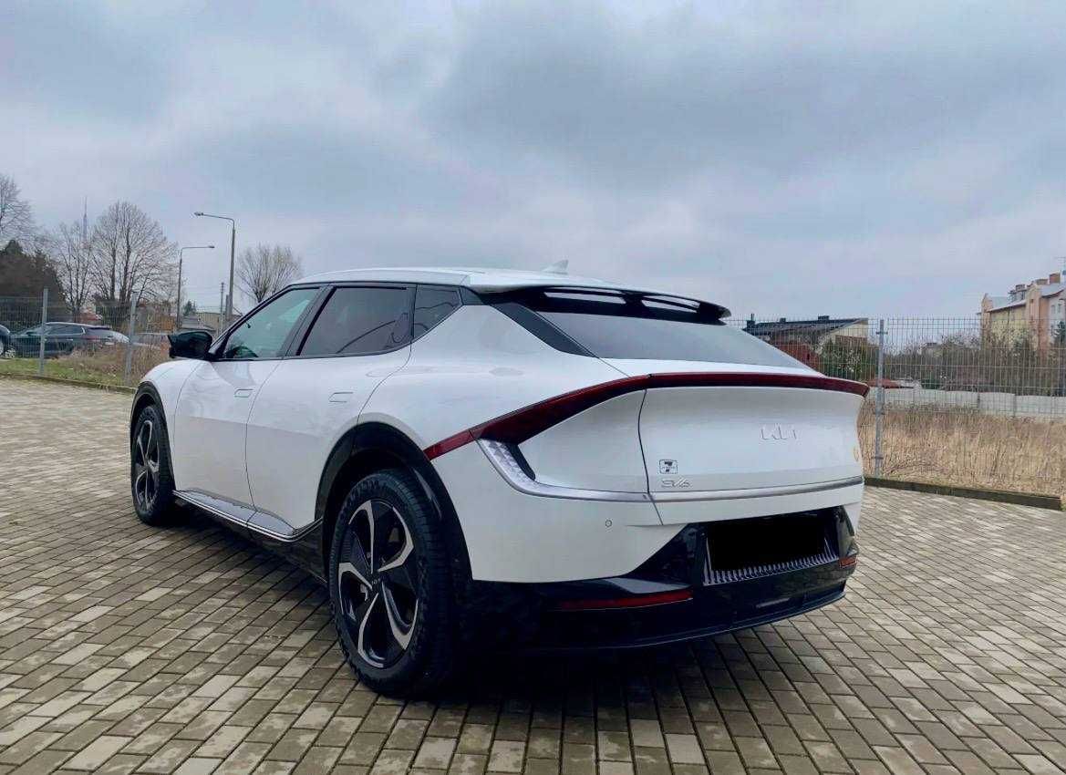 У продажі Kia EV6 2023