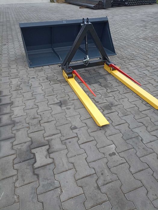 Łyżka na TUZ kiper ramka 3w1 widły do palet kły do balotów