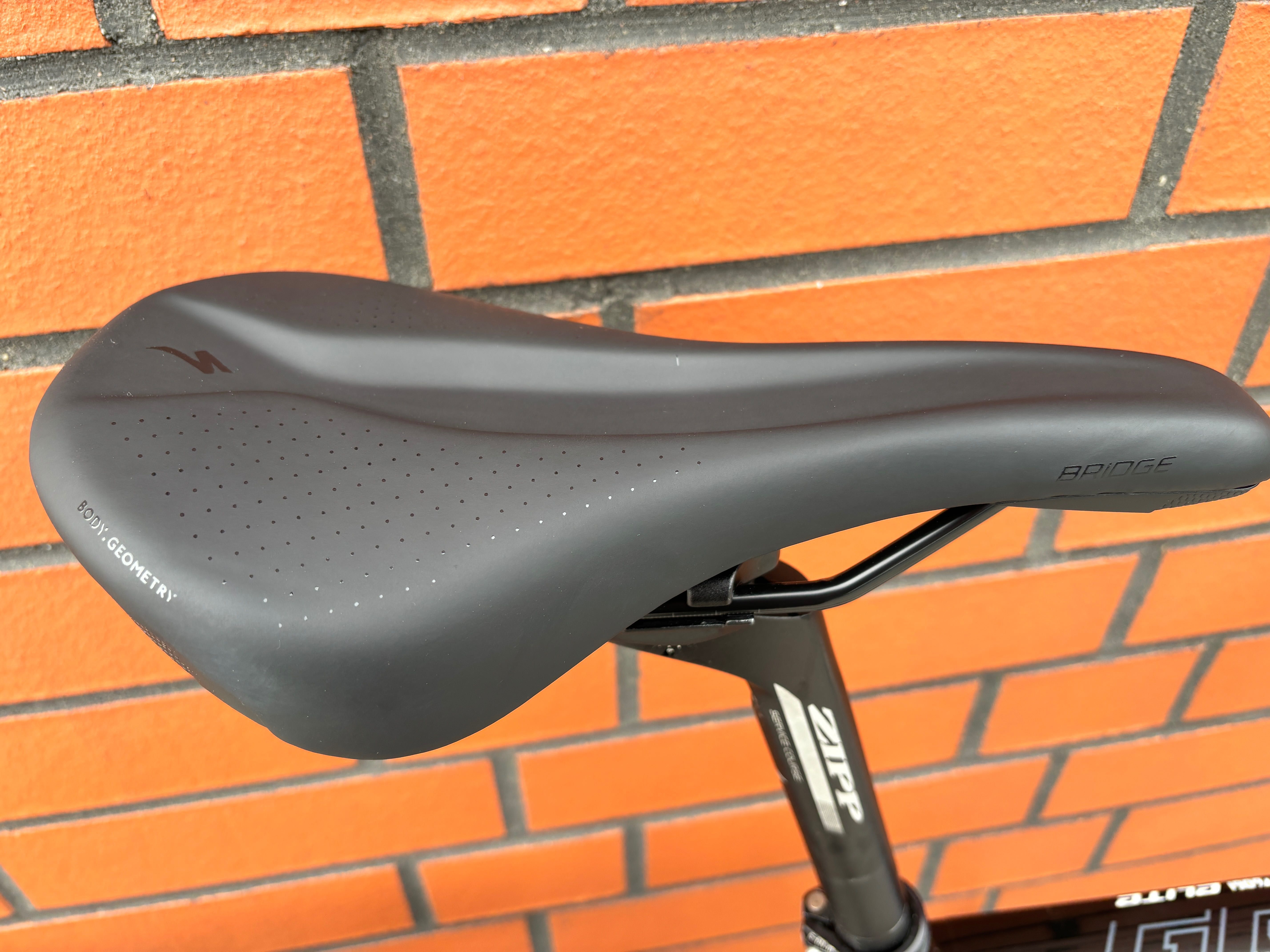 Rower gravel Serious Grafix Elite; model 2018; rama 54; napęd 1x11