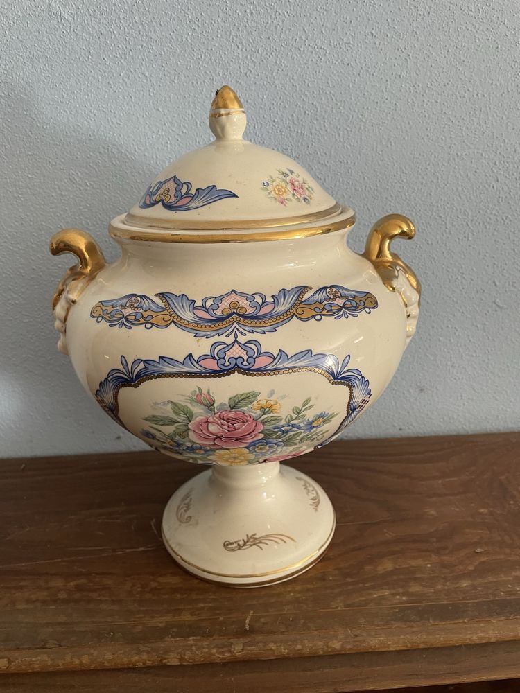 Sopeira antiga / Peça decorativa