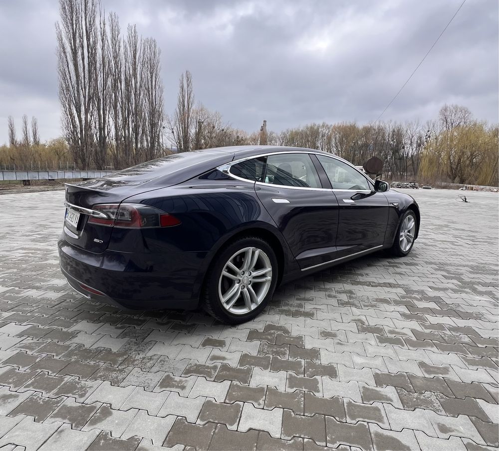 Тесла Tesla model S