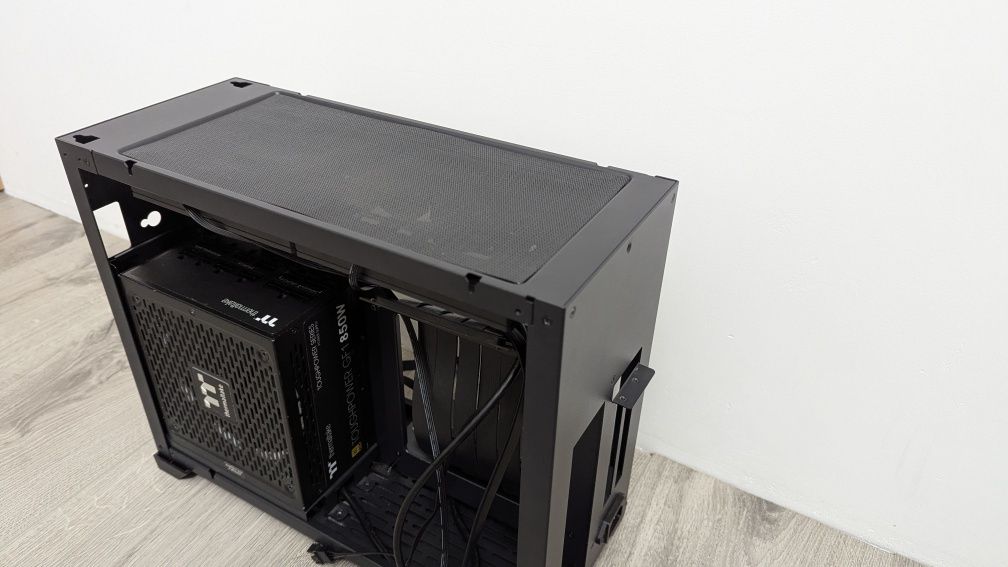 Корпус Almordor 170i itx micro atx