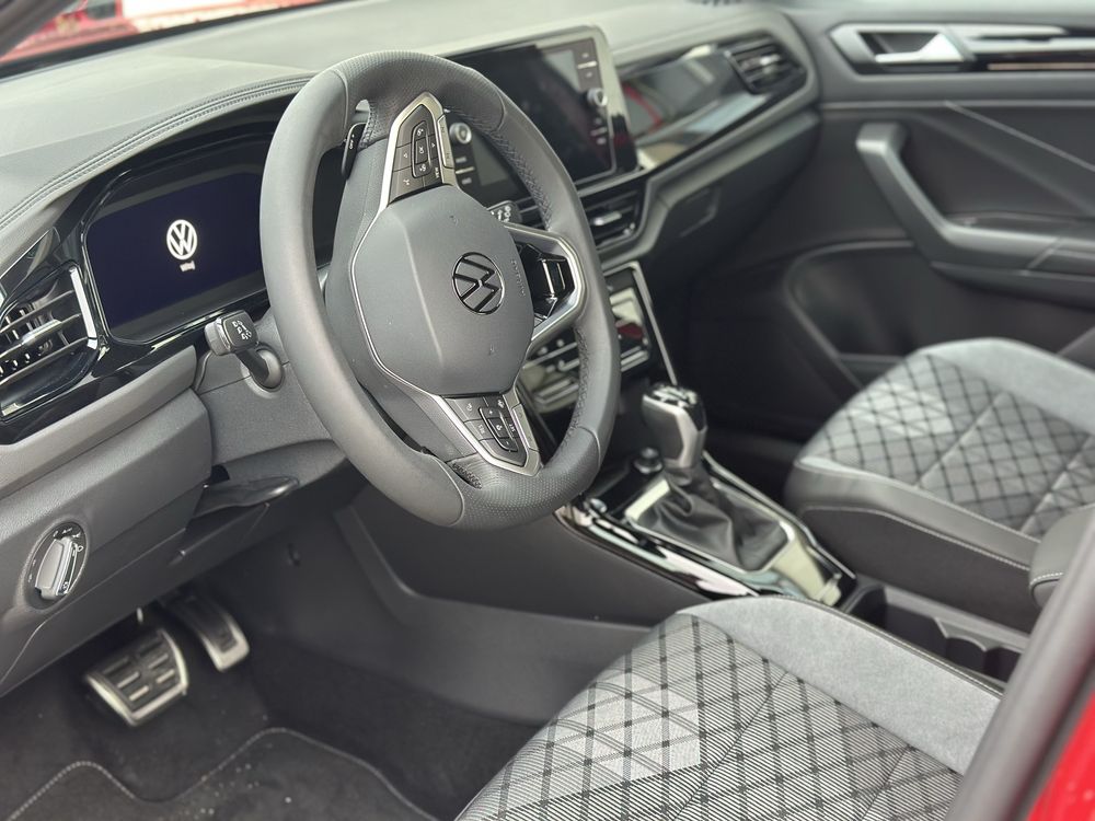 VW T- Roc Wynajem długoterminowy Kraków. Wypożyczalnia aut szybko.