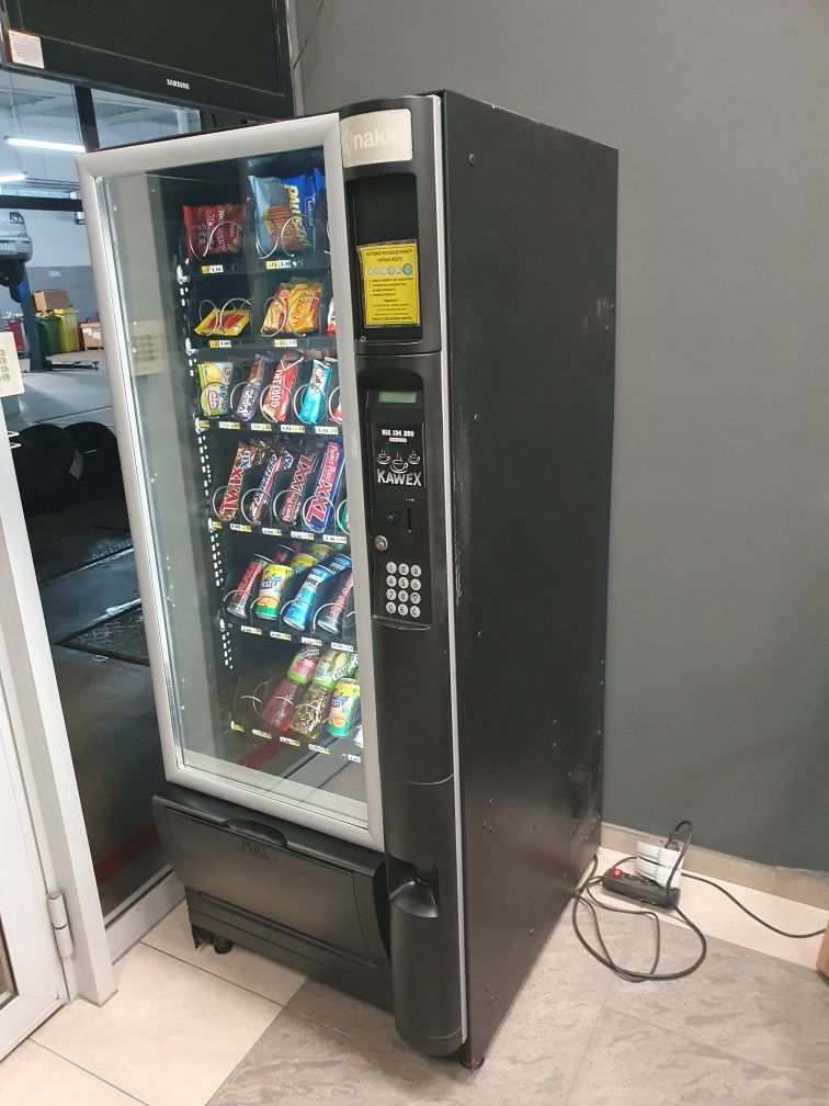 Automat Vendingowy Snakky Necta sprawny
