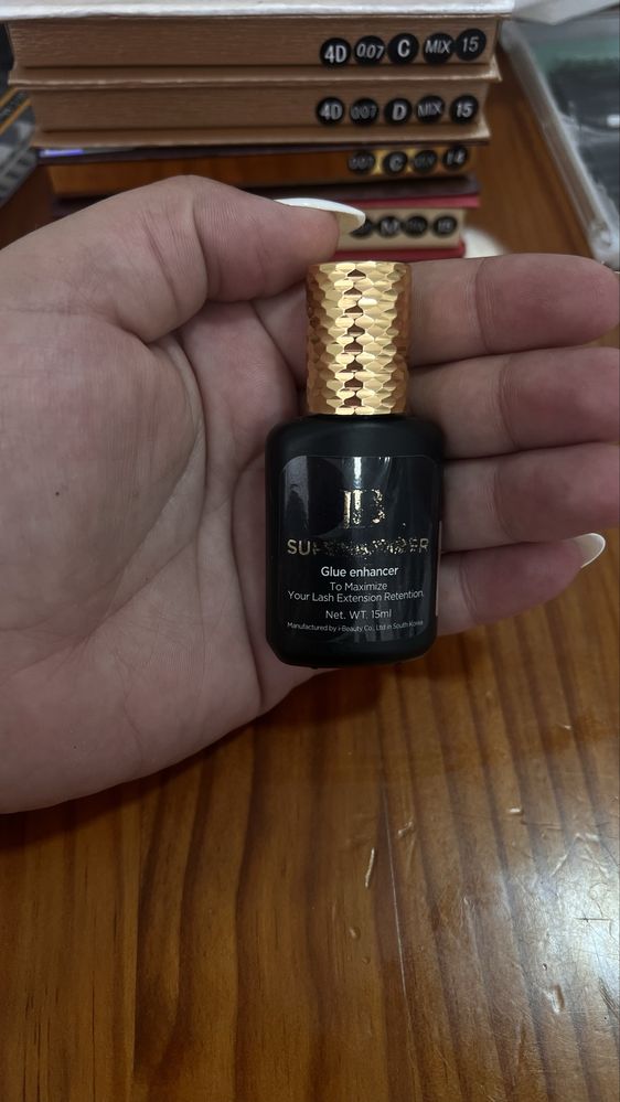 Pestanas e acessorios para extensão