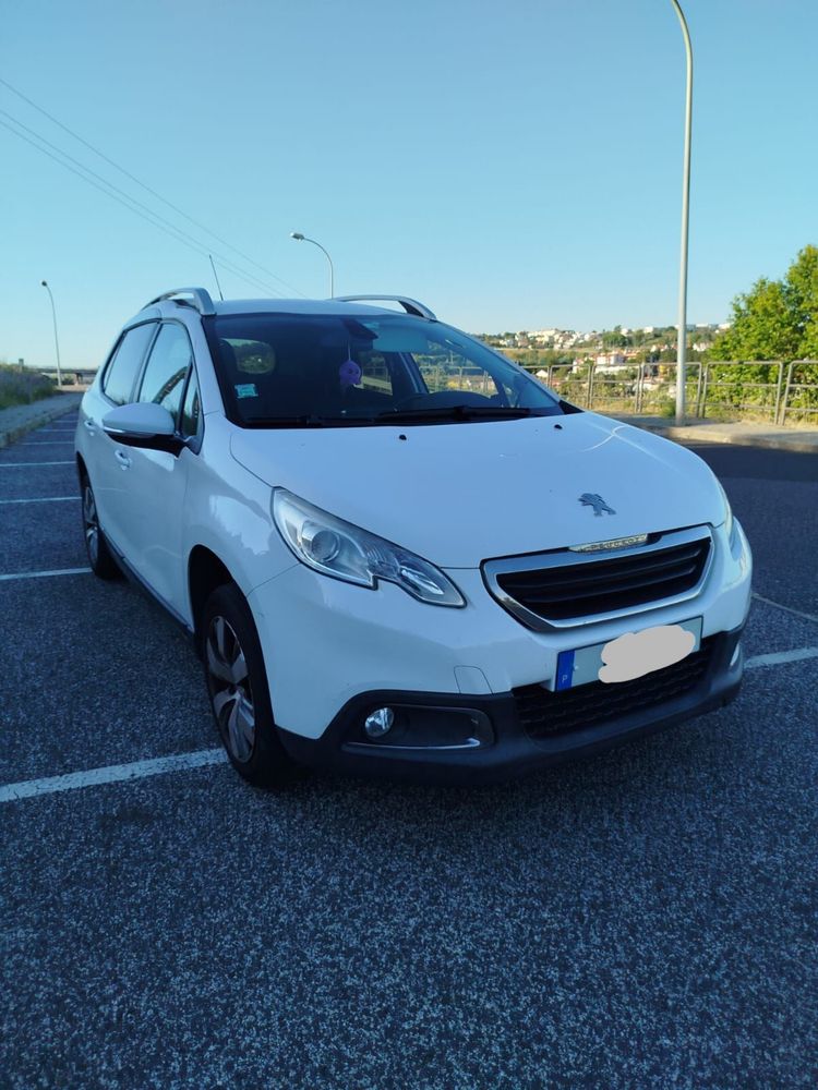 Peugeout 2008 CONSERVADISSIMO