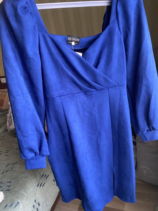Сукня синього кольору