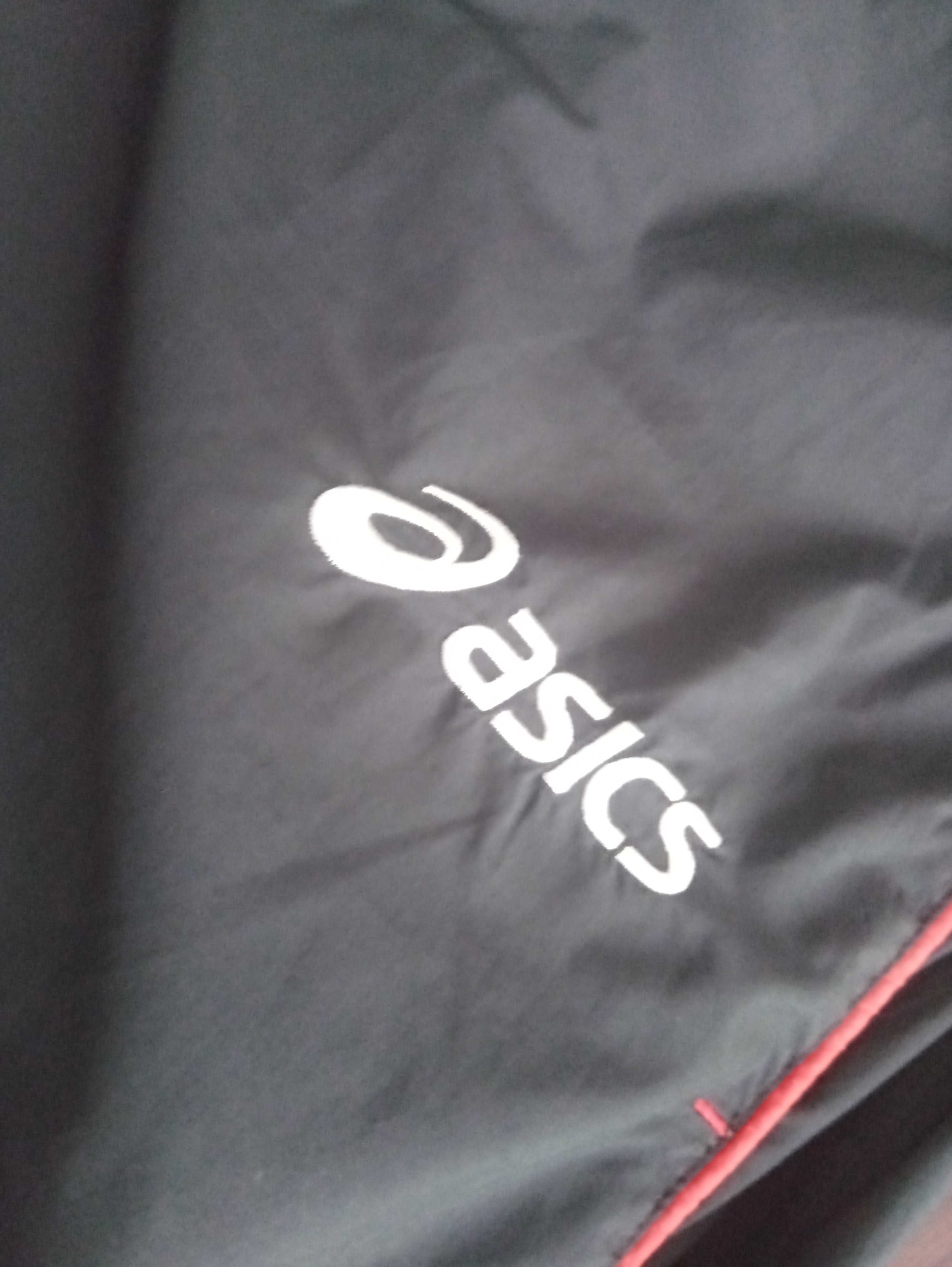 Czarne spodnie dresowe Asics